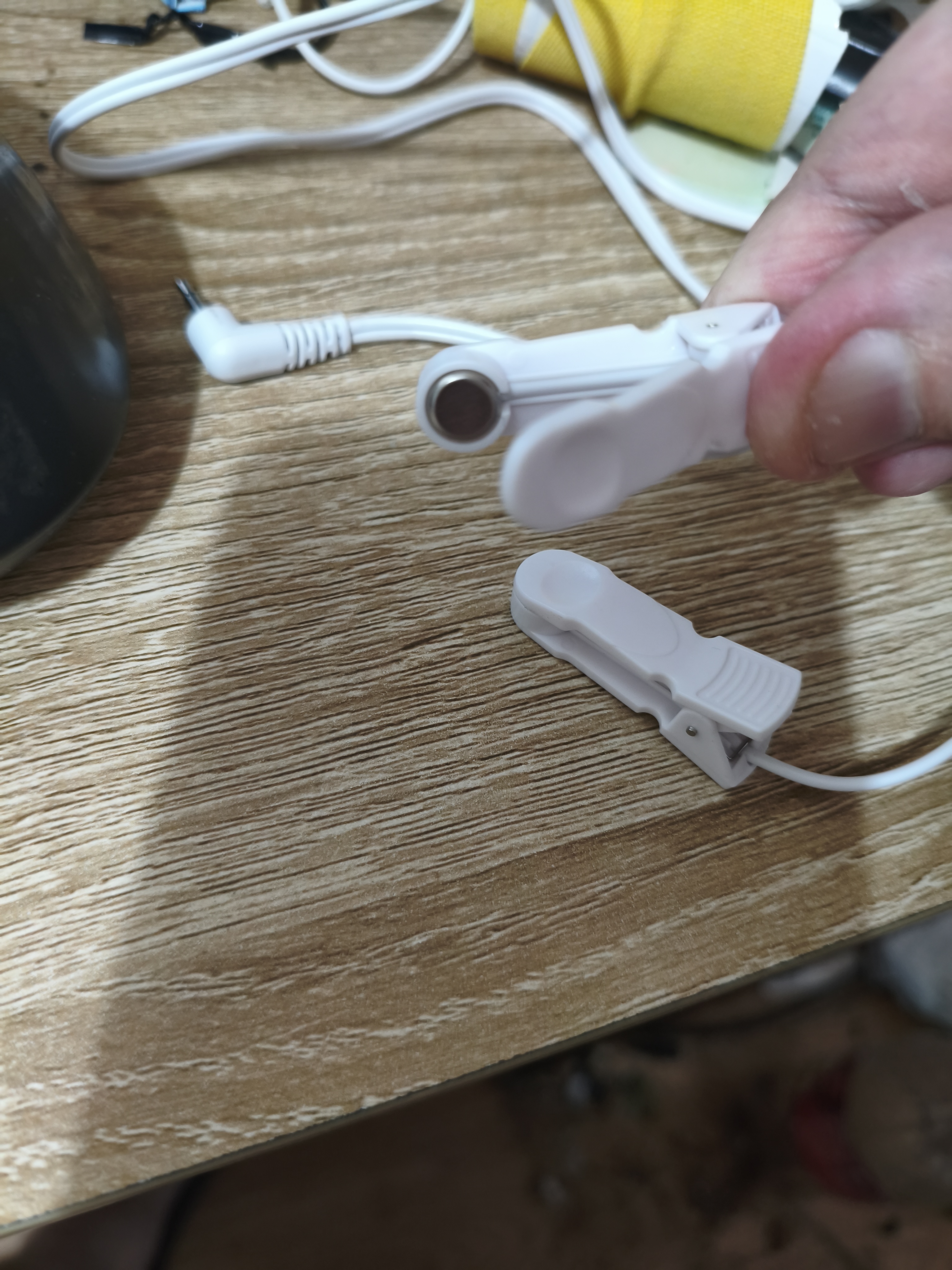 earclip electrode